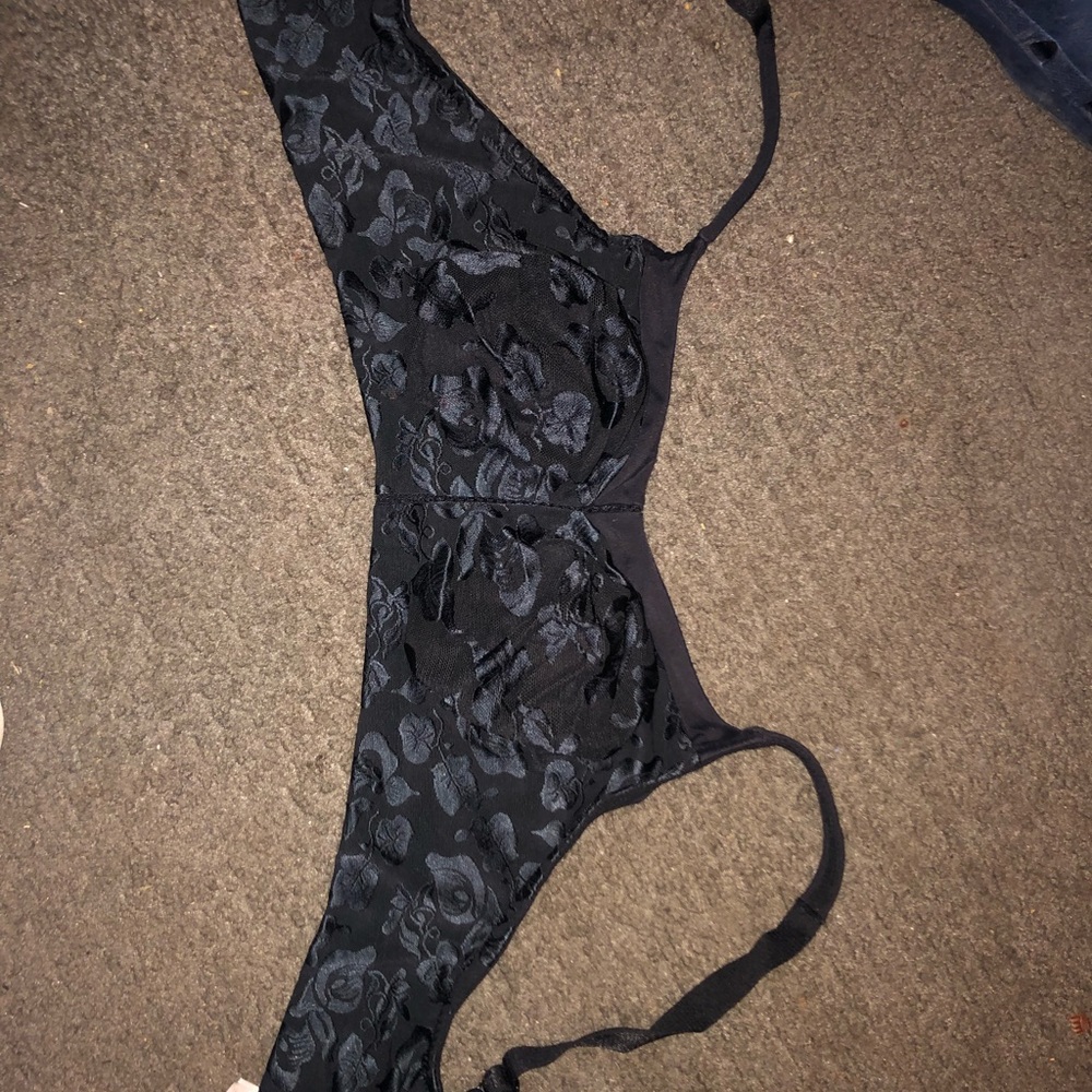 38 DD silk floral bra
